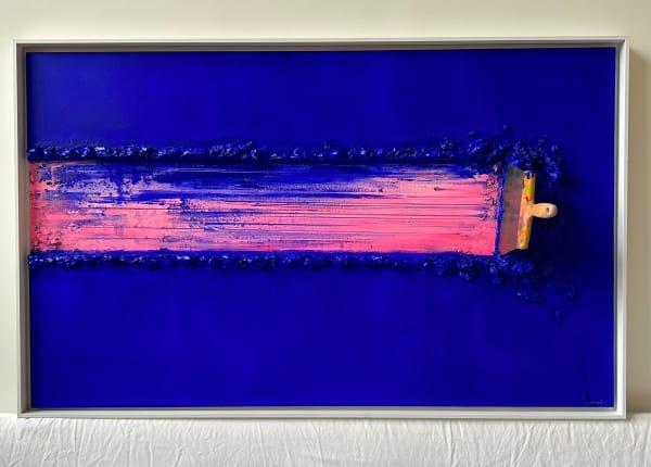 Trowel Arrêtée pink on blue