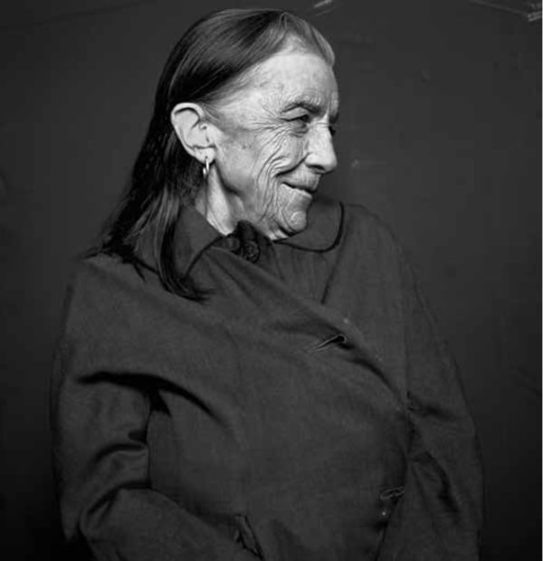 Louise Bourgeois Private sitting