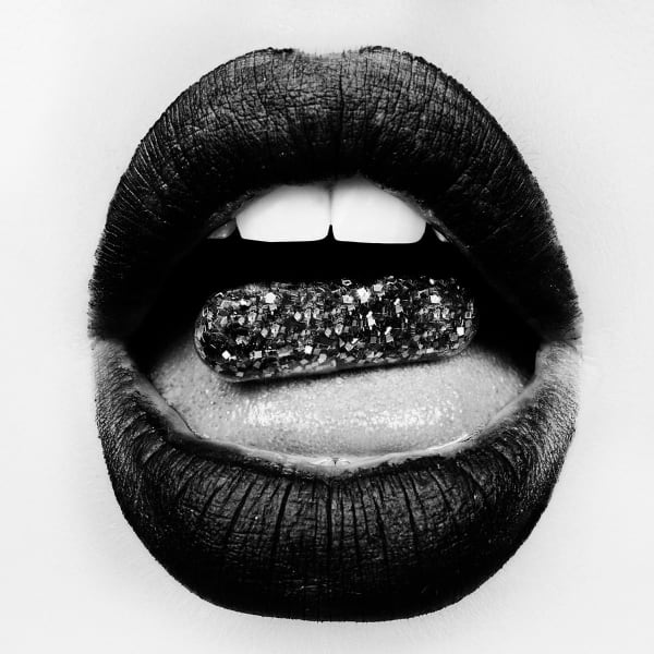 Glitter Pill