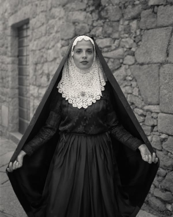 ALYS TOMLINSON, La Donna ‘Faldetta Cupaltata’, Tempio Pausania, 2021