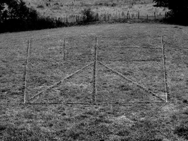 Running Shapes : Sol Lewit Jan Dibetts and me