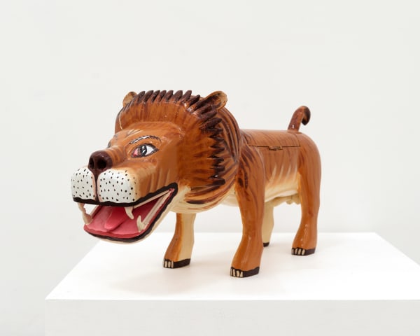 Paa Joe's sculpture of a lion with a coffin back