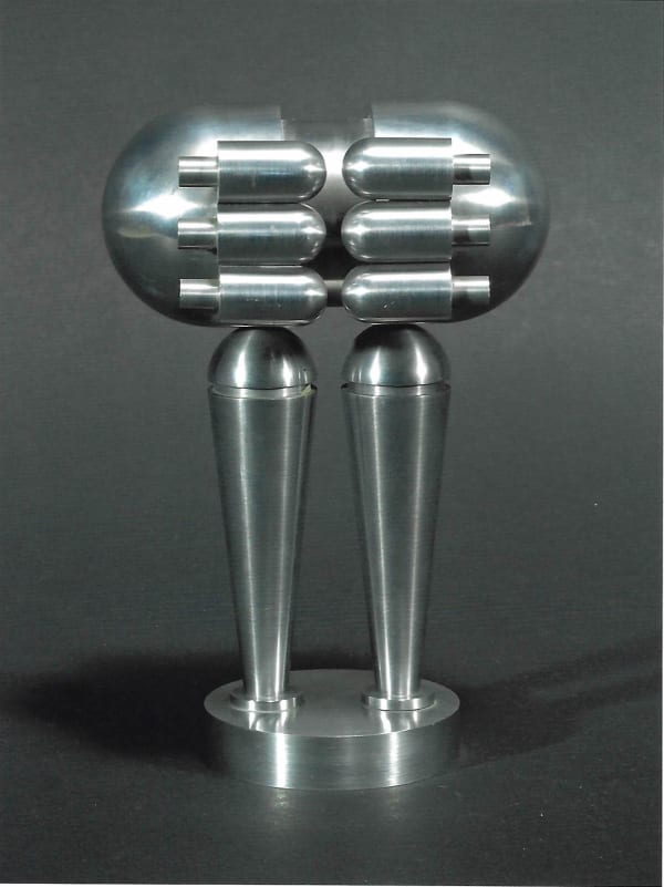 Henri Comby Sarrazine 1/6, 1973 Duralinox 18x12x9 cm