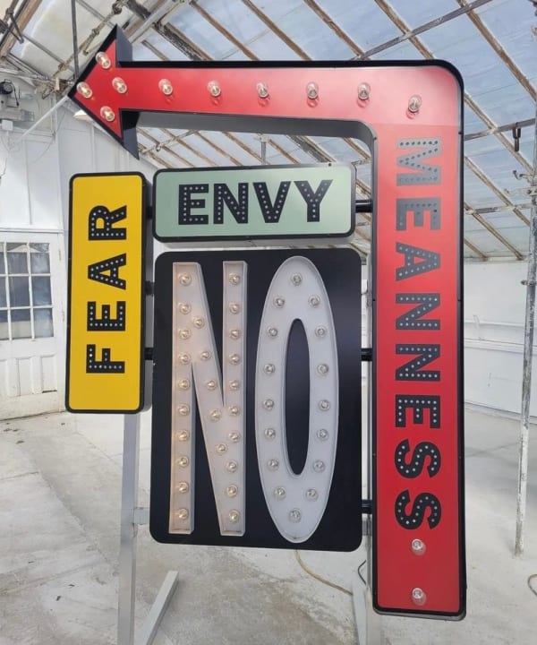 Charlie Hewitt, No Fear, No Envy, 2022