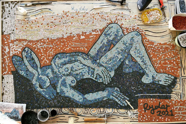 Sophie Ryder, Reclining Blue Lady , 2021