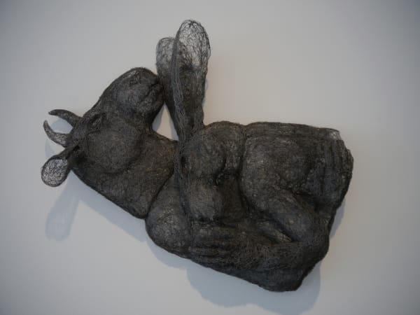 Sophie Ryder, Hugging, 2011