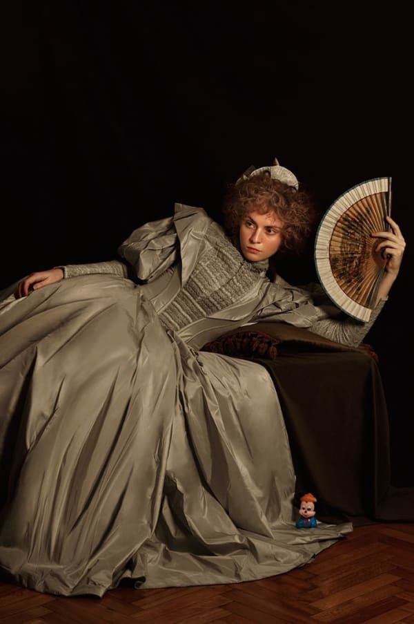 Romina Ressia, Portrait of the 18th century