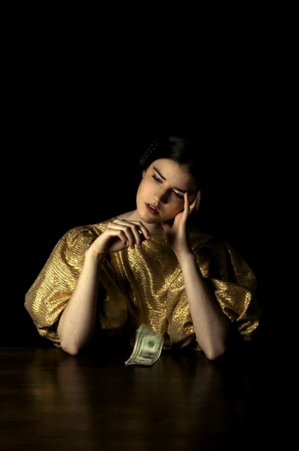 Romina Ressia, Dollar