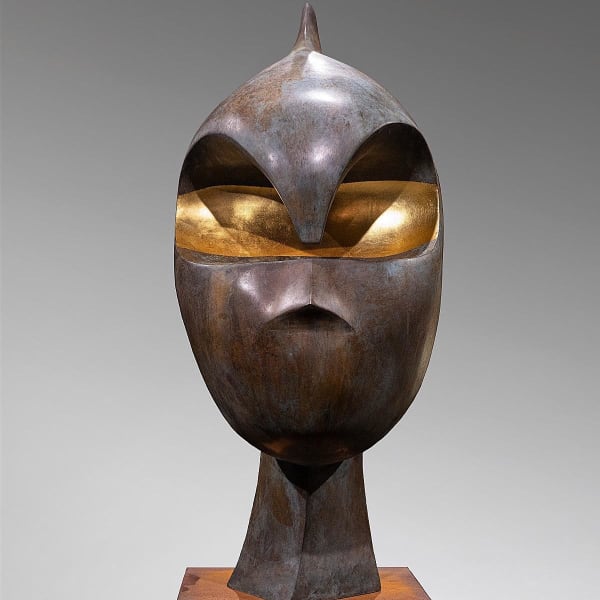 Antonio Signorini Luce, 2023 Bronze with a mixed patina bronze and gold leaves. Statue Dimensions: - Height: 75 cm - Width: 50 cm Pedestal Dimensions: - Height: 160 cm - Width: 60 cm