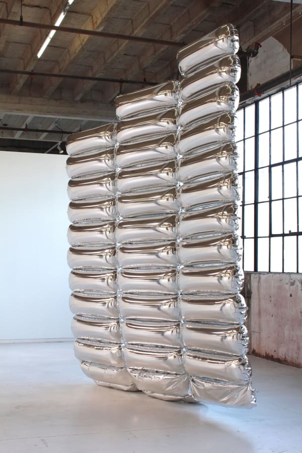 Luka Fineisen wall, 2015 mylar, helium, air, nylon thread 130 x 99 x 7 inches