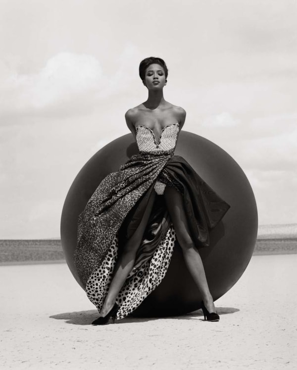Herb Ritts Naomi Campbell - Versace 2, El Mirage, 1990