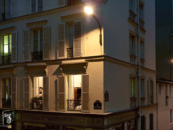 Gail Albert Halaban Rue St. Bernard, Paris, 11e, le 11 mai, 2013