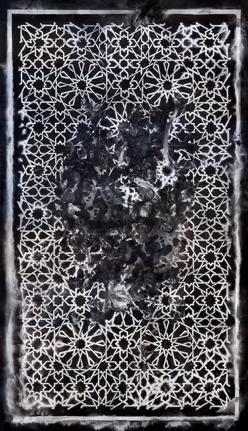 Kelly Barrie & Sherin Guirguis, Slow Dance (Enta Omry), 2012