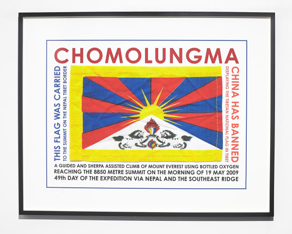 HAMISH FULTON, Chomolungma (Tibetan National Flag), Nepal, 2009