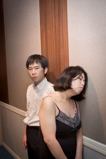 IBASHO Photo Competition 2016, Zaza Bertrand - Japanese Whispers, 2016