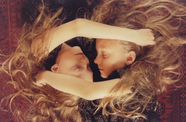 Ariko Inaoka, Hug, 2011