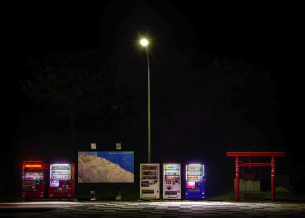 Eiji Ohashi, Roadside Lights 003, 2016
