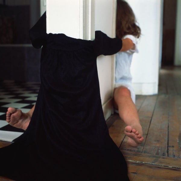 Kumi Oguro, Captive, 2011