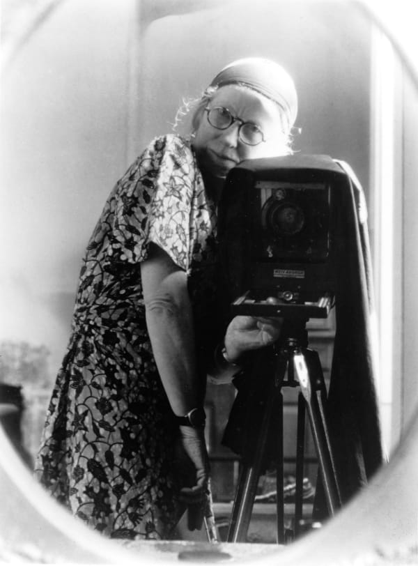 Imogen Cunningham, Self Portrait in Mirror, Hume, 1934