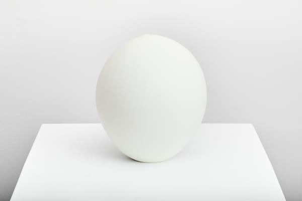 Hiromi Itabashi, White Jar III 壺, 2015