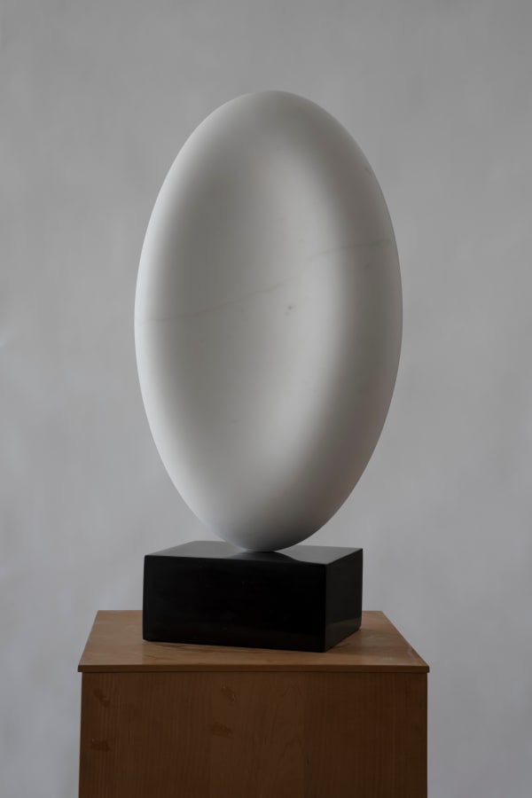 | Kan Yasuda | white marble sculpture | Japanese fine art + craft | Ippodo Gallery Tokyo New york | Kan Yasuda | Japanese white marble | Ippodo New York