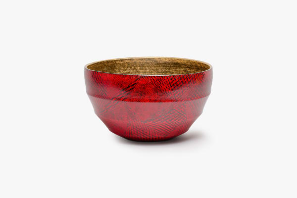 Masahiro Maeda Bowl in Layered Glazes and Overglaze Gold 色絵金彩鉢, 2025 Ceramic, iro-e glaze