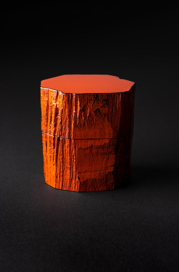 Jihei Murase Negoro Hatchet-Shaved Tea Caddy 根来塗鉈削ぎ中次 , 2024 Urushi lacquer, Zelkova elm