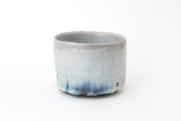 Hiroshi Goseki, 白泥茶盌(金継有), 2023