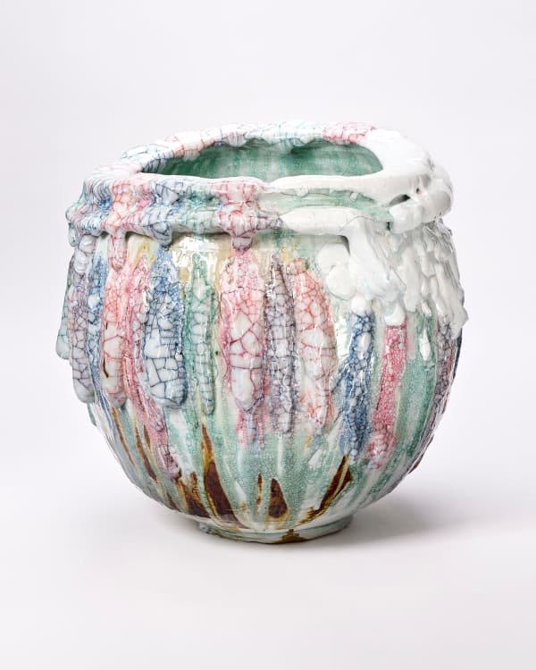 Kodai Ujiie White Glaze and Lacquer Large Jar - 漆貫入彩白釉大壺, 2023 Ceramic