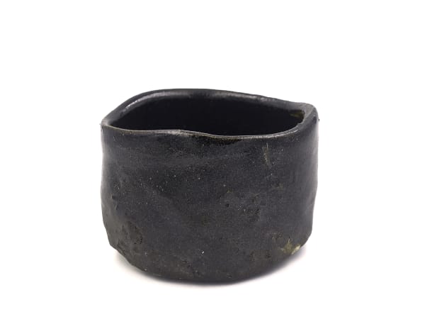 Kai Tsujimura, Hikidashi Kuro Tea Bowl