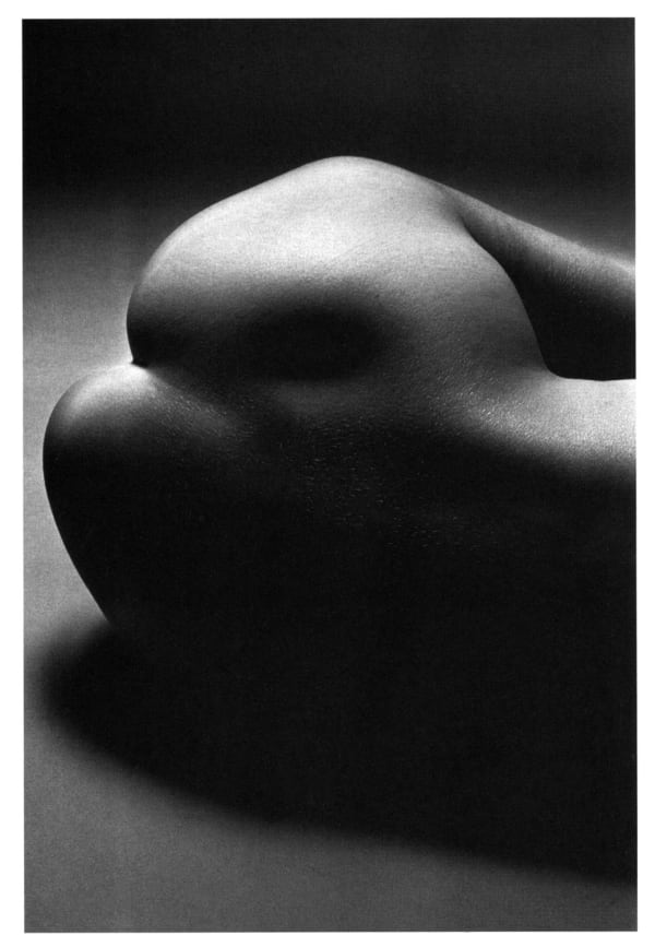 Jeanloup Sieff, English Bottom, Paris, 1969
