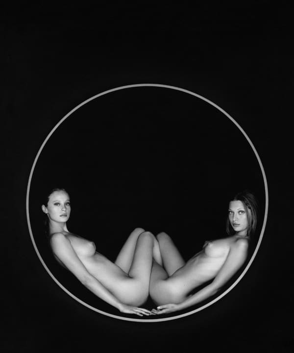 Marc Hom, Girls in Circle, New York City, USA, 1995