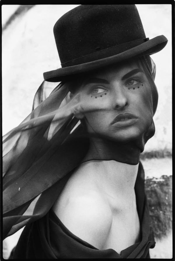 Max Vadukul, Ca Cartoon, Linda Evangelista, for Vogue Paris, New York City, 1989