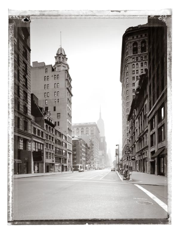 Christopher Thomas, Fifth Avenue, 2001