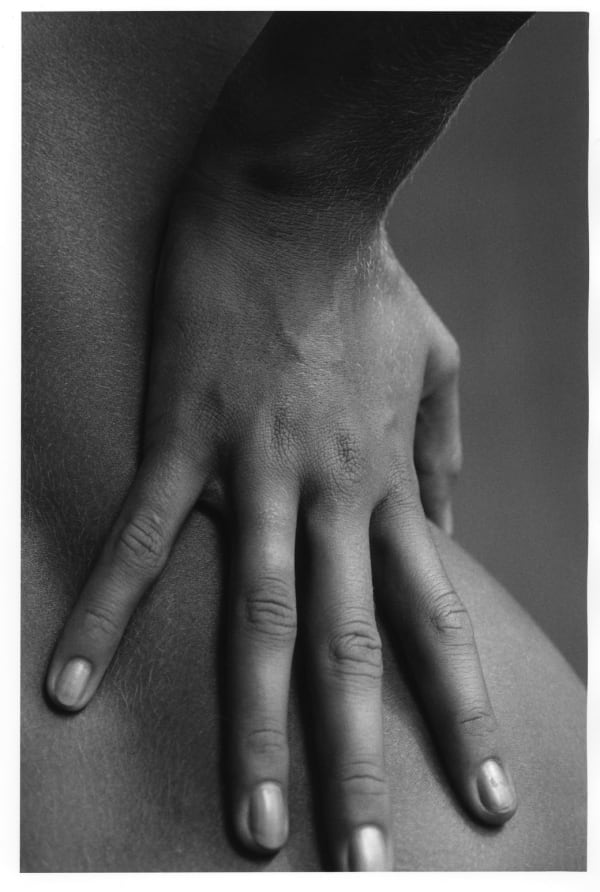 Jeanloup Sieff, The hand on a hip, 1964