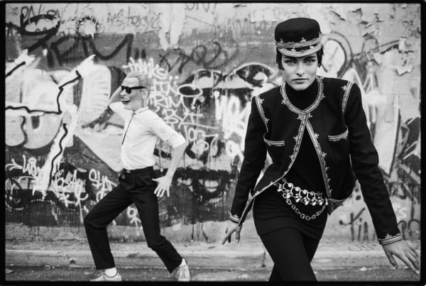 Max Vadukul, Ca Cartoon, Linda Evangelista, Chanel, "Max Headroom Walk", for Vogue Paris, New York City, 1989