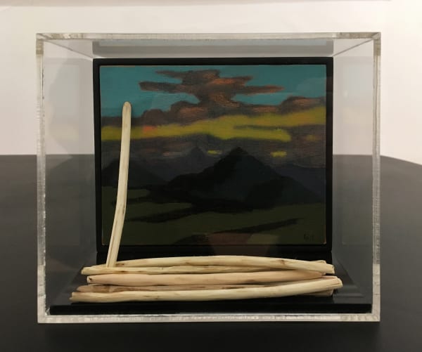 Coco González Lohse Nocturno de Chile (Troncos), 2019 Oil on canvas, wood, in acrylic box 14 x 16,5 x 11 cm