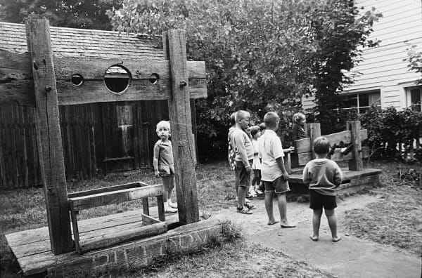 Garry Winogrand Children of the Block