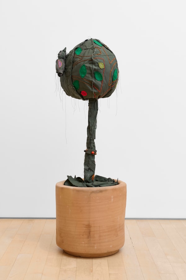 Margarita Cabrera, Space in Between - Arbol, in collaboration with B.C.R. (Chile/España), 2024