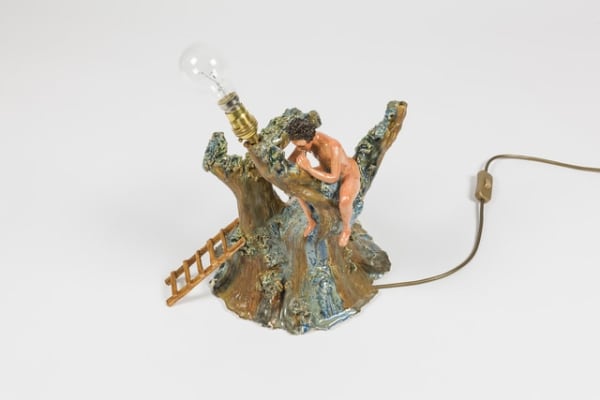 Urara Tsuchiya Go down on a tree , 2020 Glazed stoneware 33 x 26 x 28 cm