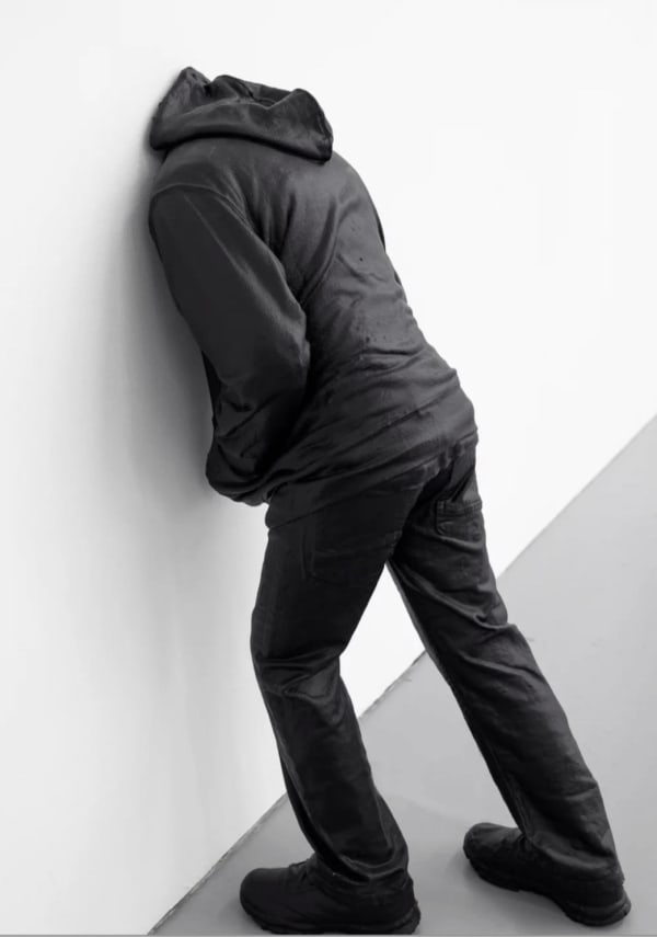 Mark Jenkins, Child Head in the Wall , 2019