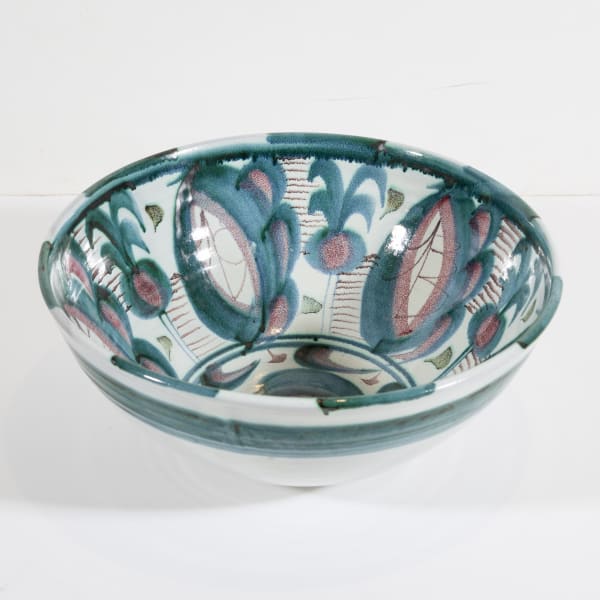 Alan Caiger-Smith, A deep Aldermaston Pottery bowl with foliage design