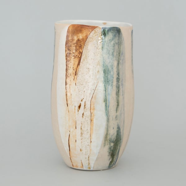 Vessel with abstracts
