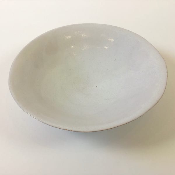 James Tower, Pale open bowl, 1981