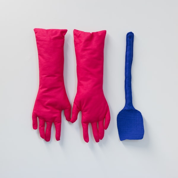 Erica van Zon, Fly swat & Washing up gloves, 2025