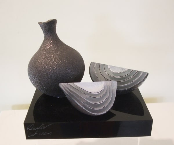 Ellliot Walker, Cut onion black