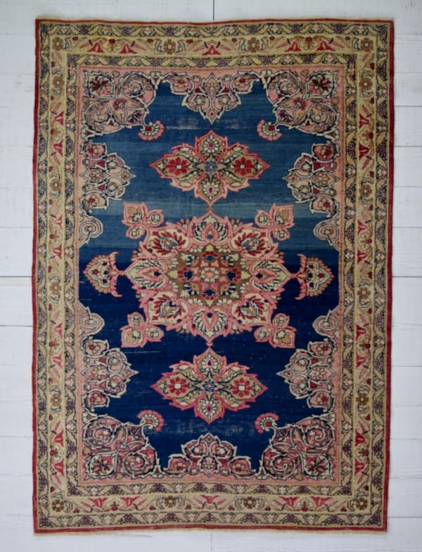 Kirman Ravar rug, Persia 192 x 133cm circa 1890 - 1910