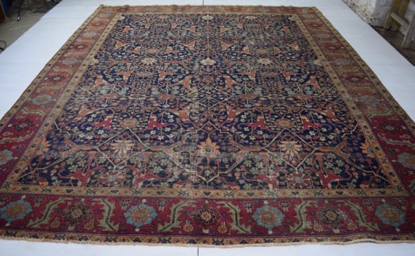 Tabriz Garrus carpet, Persia 354 x 285cm 1890 - 1910