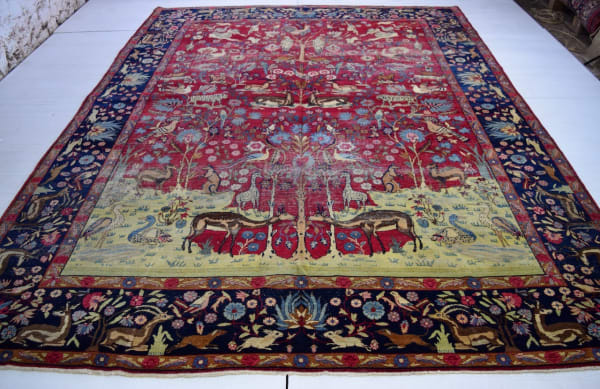 Kirman carpet, Persia 360 x 267cm circa 1910