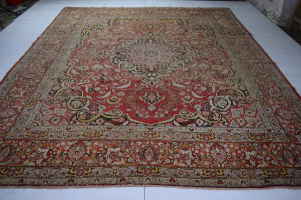 Tabriz carpet, Persia 381 x 282cm circa 1890 - 1910
